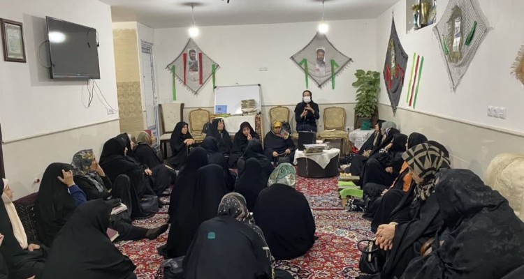 آشنایی بانوان با اصول تغذیه سالم در ماه رمضان آشنایی بانوان با اصول تغذیه سالم در ماه رمضان